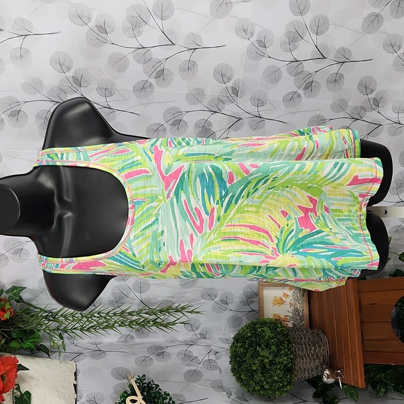 Lilly Pulitzer Luxletic Tank - Picture 2 of 9